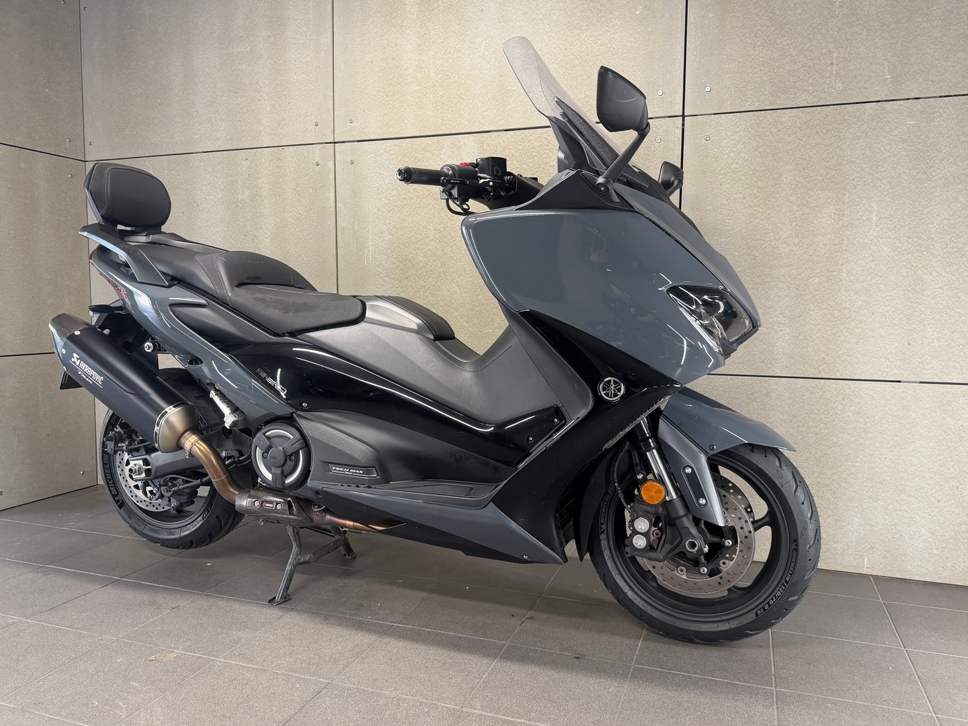 Yamaha TMAX 560 Tech MAX — fotografie 2
