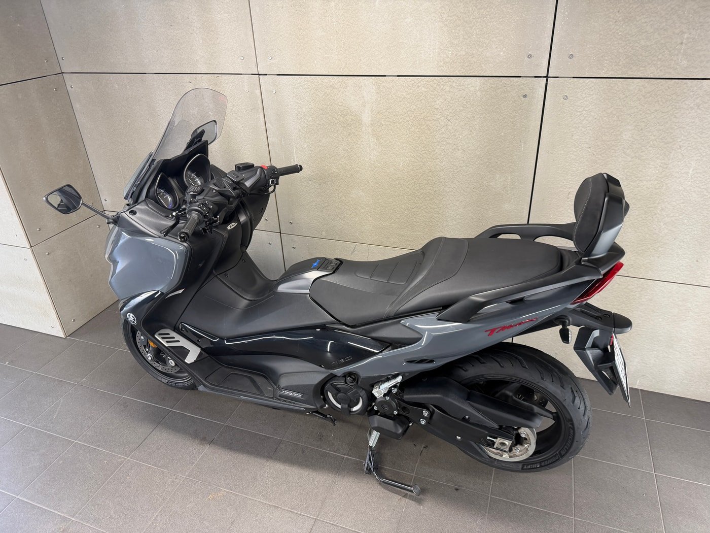 Yamaha TMAX 560 Tech MAX — fotografie 10