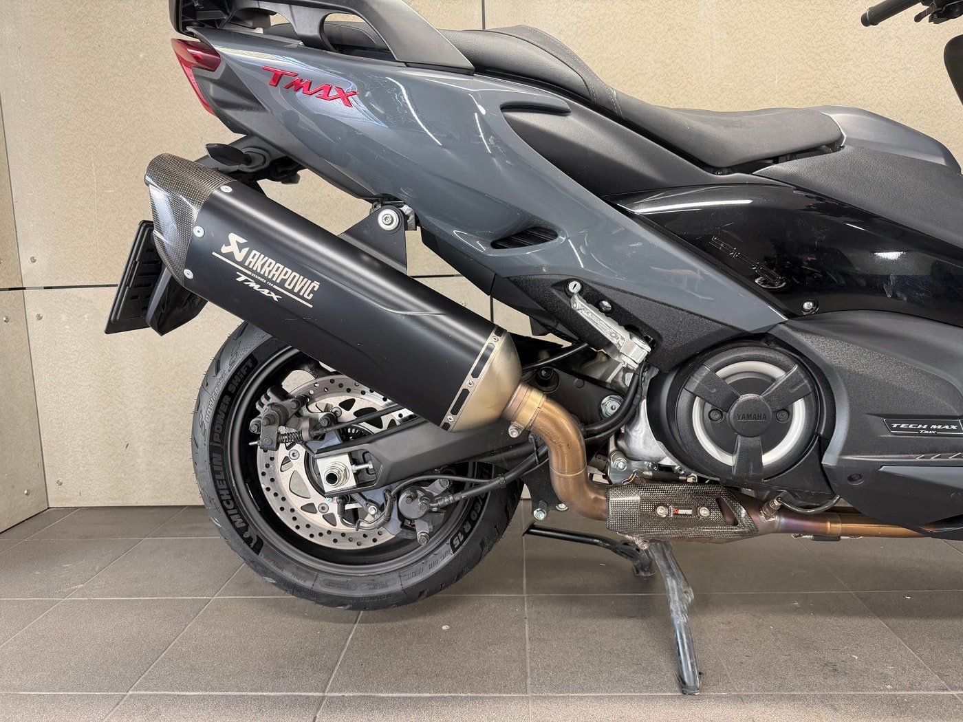 Yamaha TMAX 560 Tech MAX — fotografie 6
