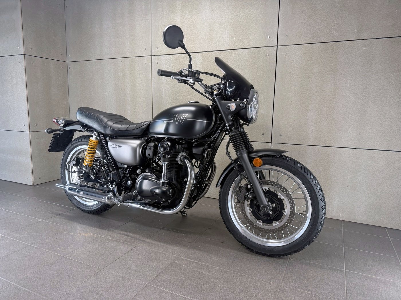 Kawasaki W800 Street ABS — fotografie 2