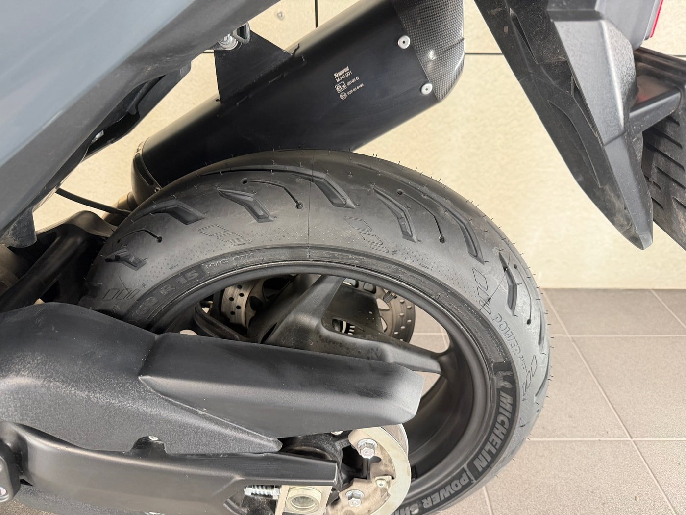 Yamaha TMAX 560 Tech MAX — fotografie 11